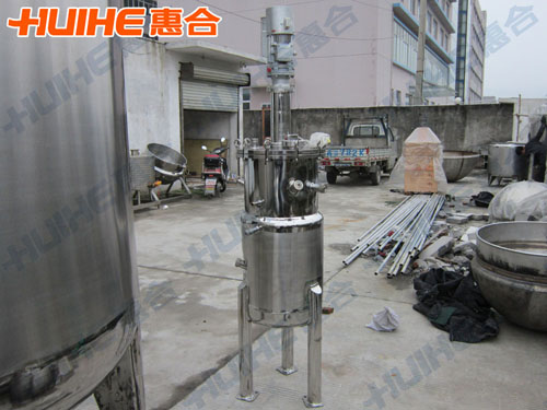 浙江杭州某生物科技公司為客戶選購(gòu)的生物發(fā)酵罐圖片展示1