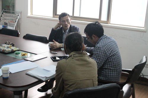 惠合與上海夾層鍋客戶(hù)洽談圖2